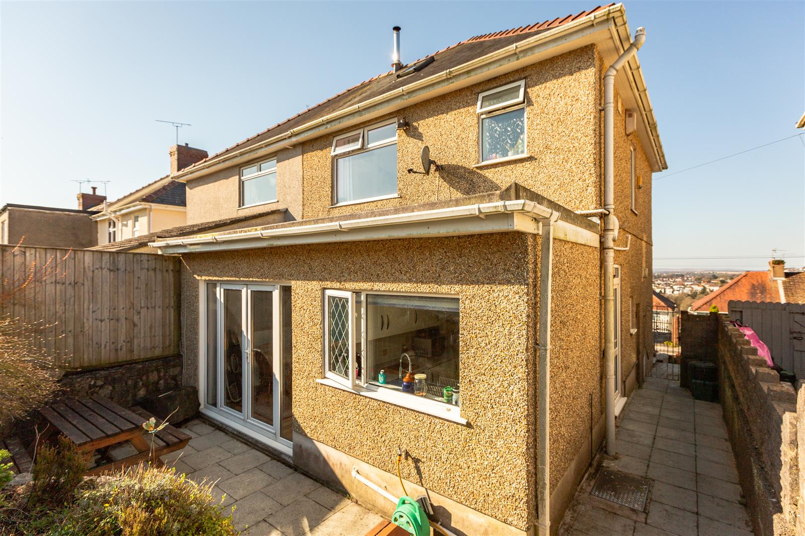 Lon Coed Bran, Cockett, Swansea, SA2 0YQ